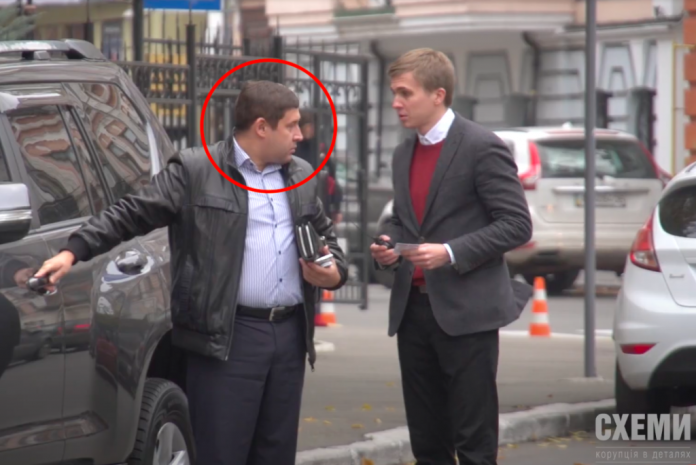 Заступник голови НАЗК Микола Корнелюк купив «крузак» у прокурора Дмитра Лодочникова — фігуранта скандалів часів Януковича