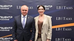 Медійні альянси та податкова «магія»: як очільник Митної служби Орест Мандзій обирає майданчики для інтерв’ю